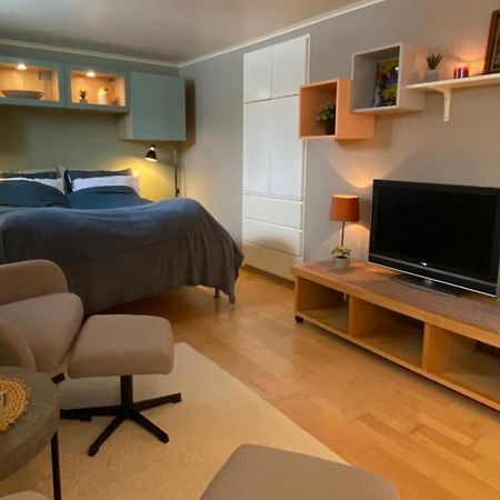 Leilighet Sentralt Til Sandefjord Og Torp Flyplass Ngoại thất bức ảnh
